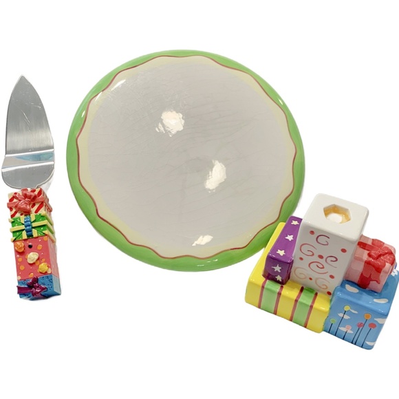 Vintage Ceramic Birthday Cake Pedestal Stand with Presents Server - Picture 12 of 13